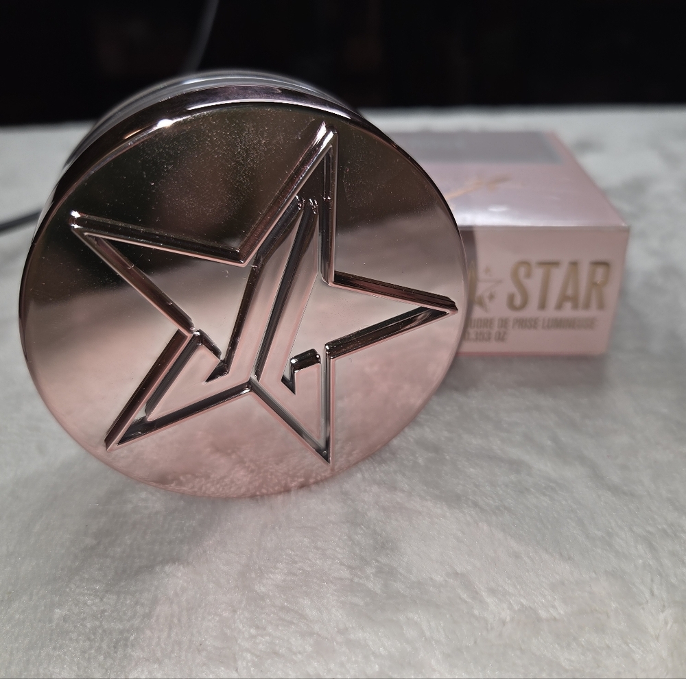 Jeffree Star ROSE Magic Star Setting Powder - Picture 7 of 8
